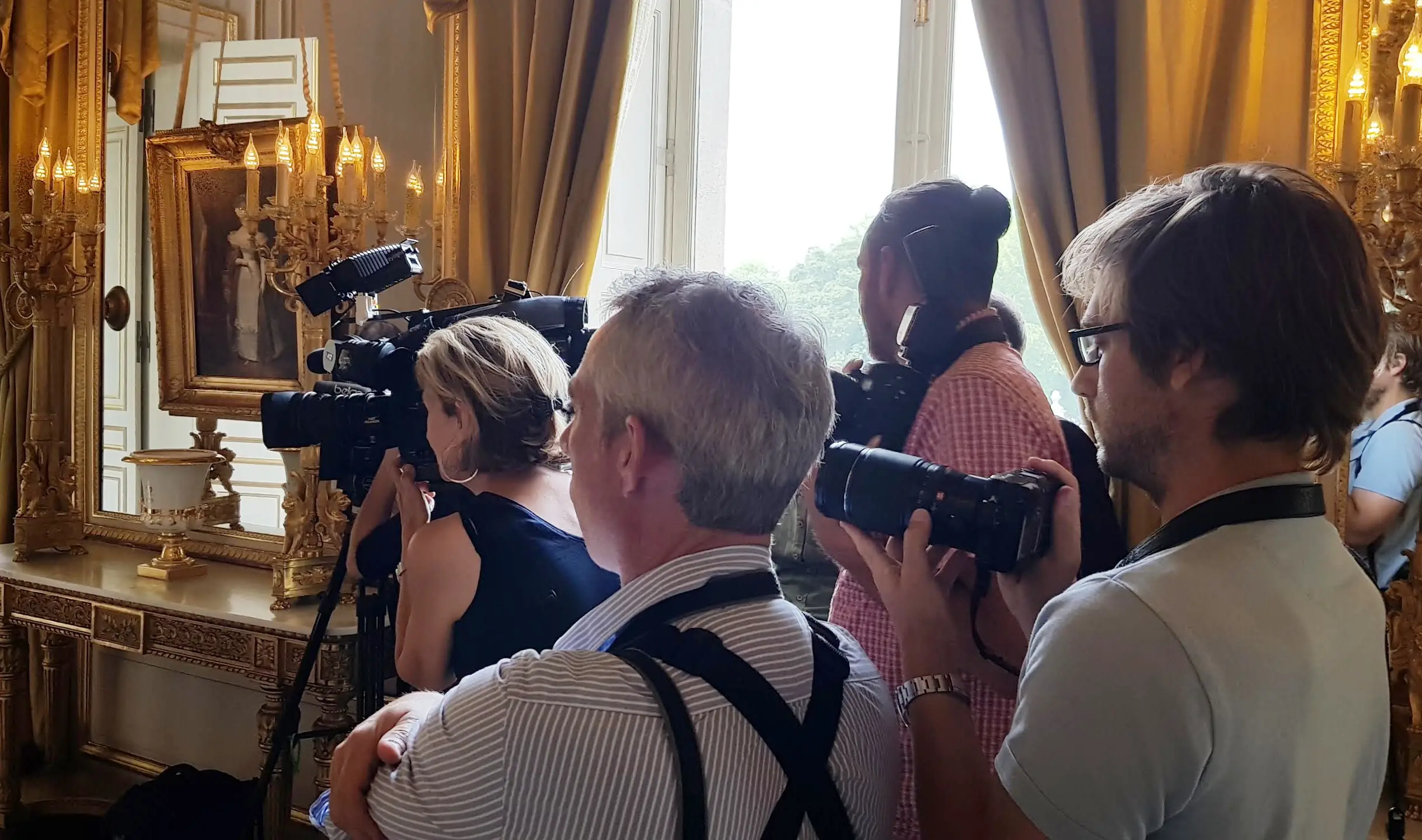 Rose Princesse Astrid de Belgique – Baptême Royal pour les Roseraies Delbard