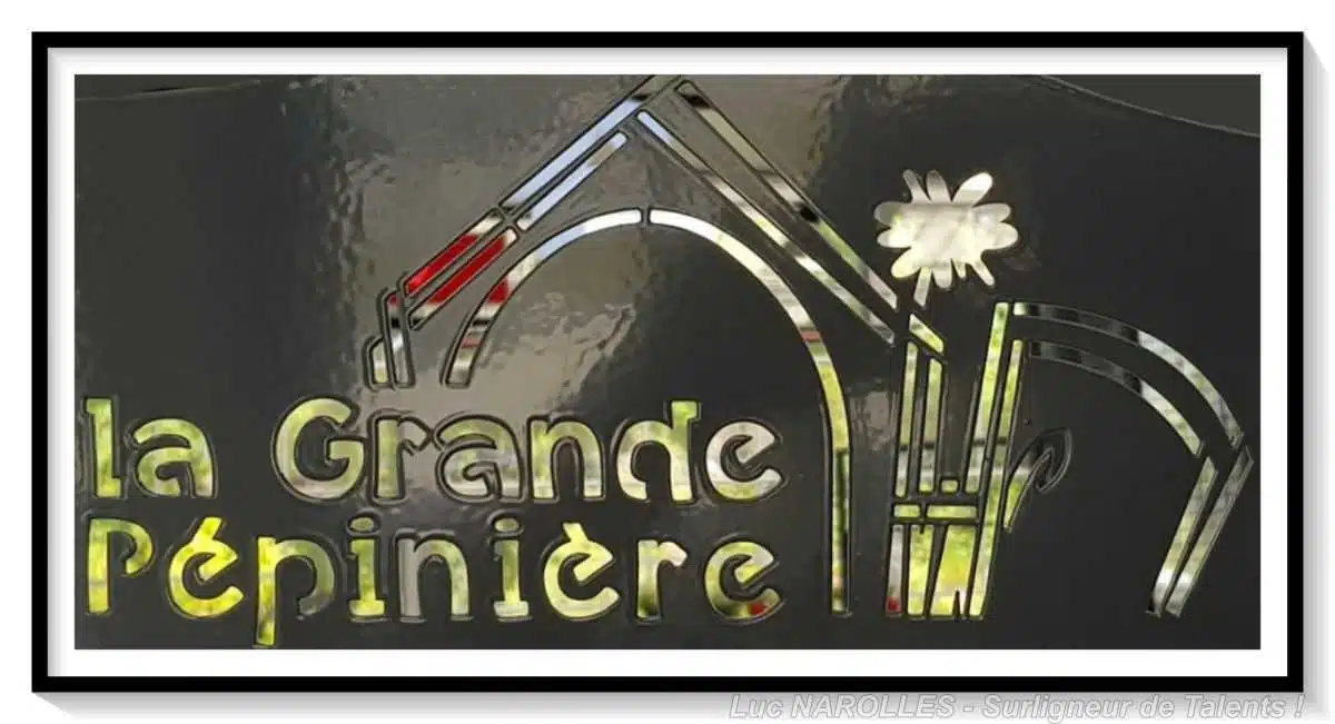 Bretagne - La Grande Pépinière Guerrot Quimper - Le Concept Store Végétal du Groupe Sofia - Visite de ce Dolmen Végétal
